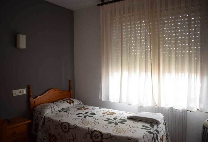 펜션 Hostal La Tablada