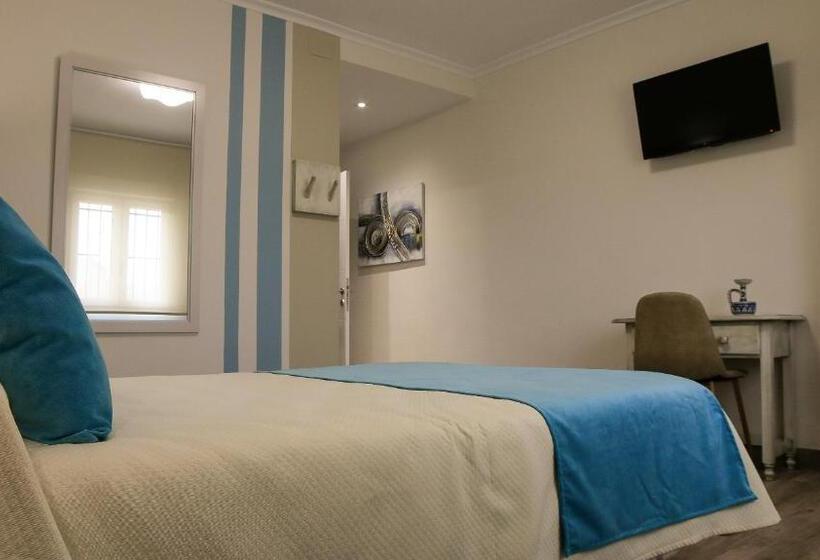 بنسيون Hostal Restaurante El Cary