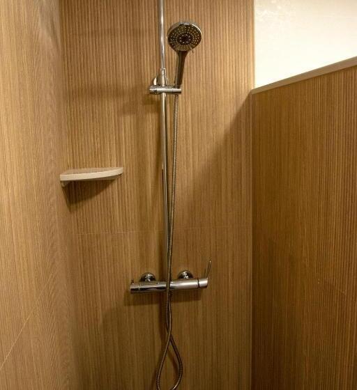 بنسيون Hostal Restaurante El Cary