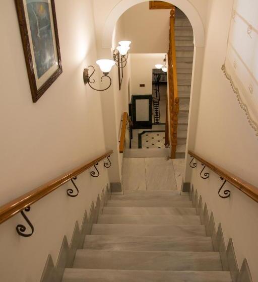 بنسيون Hostal Restaurante El Cary