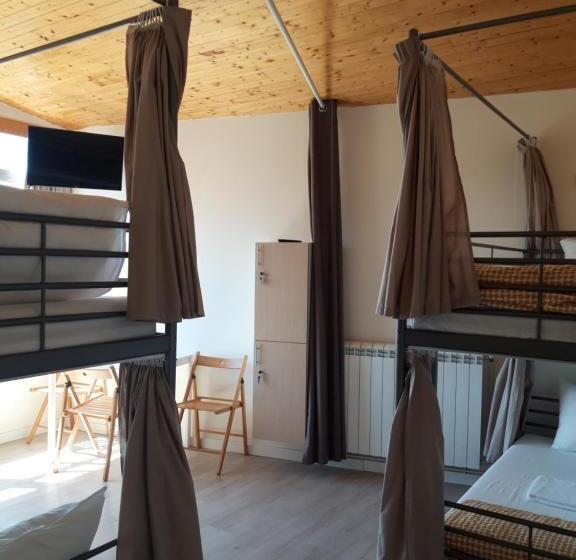 هاستل O Cabalo Verde