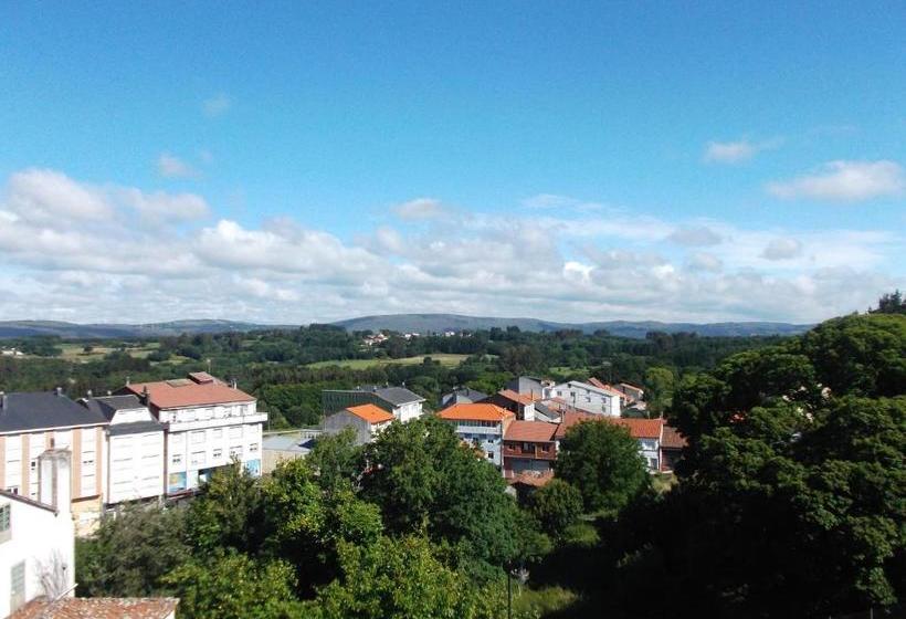 هاستل O Cabalo Verde