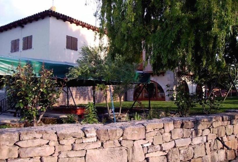 Apartamentos Cañones De Guara Y Formiga