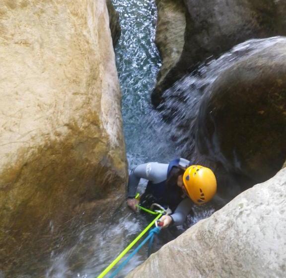 Apartamentos Cañones De Guara Y Formiga