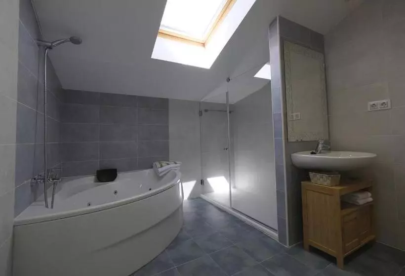 Hotelli Hostal Restaurante Goya