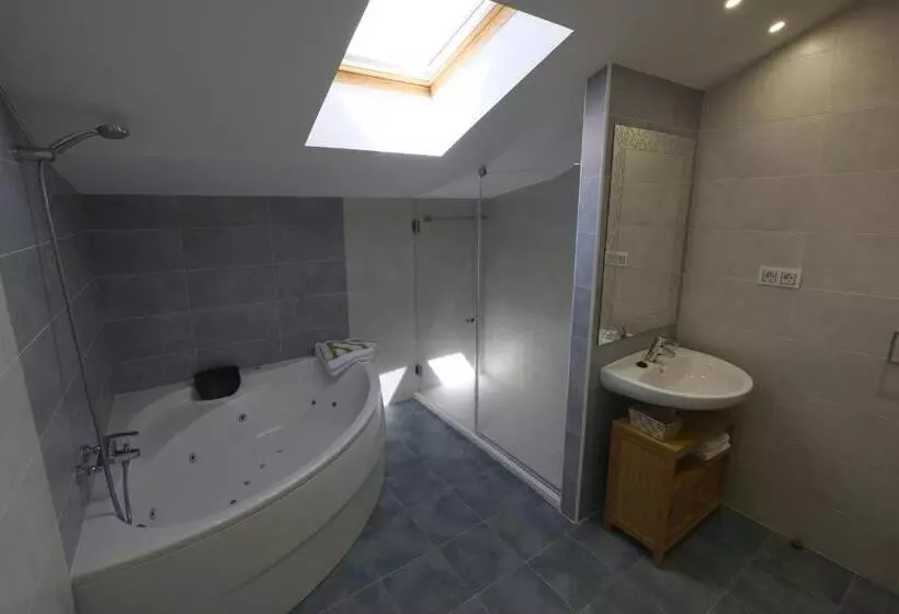 Hotelli Hostal Restaurante Goya