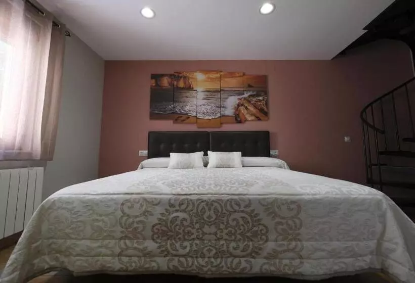 Hotelli Hostal Restaurante Goya