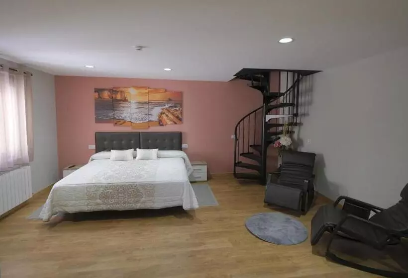 Hotelli Hostal Restaurante Goya