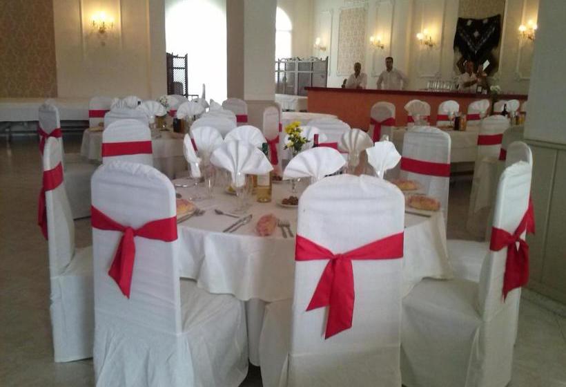 Пансион Hostal Restaurante Las Rejas