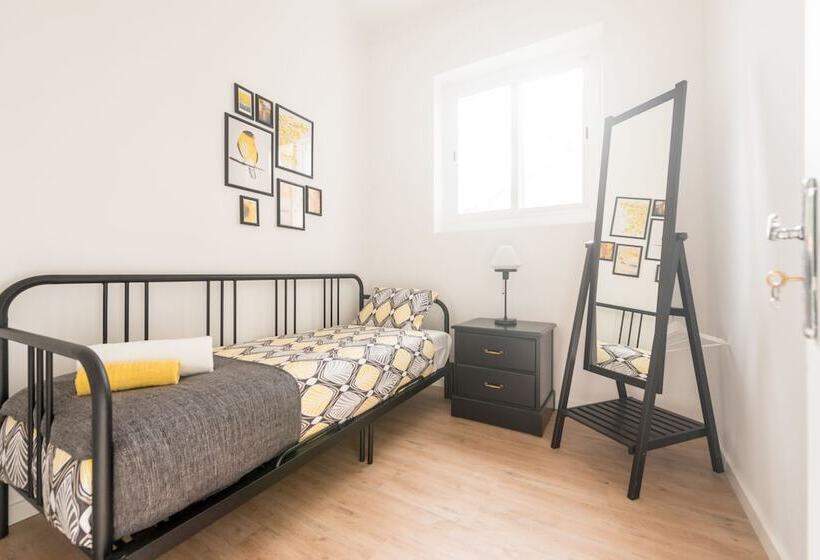 Typical Almirante By Homing