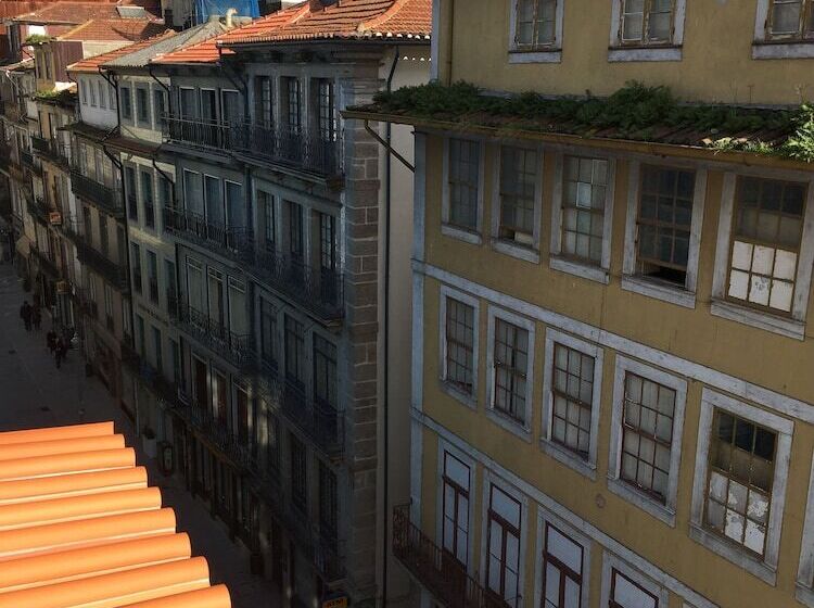 پانسیون Myo Design House