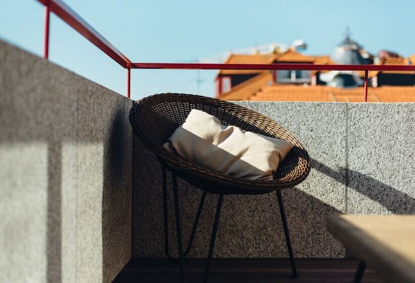 پانسیون Myo Design House