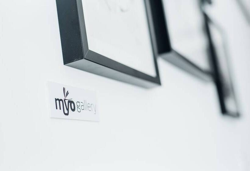 پانسیون Myo Design House