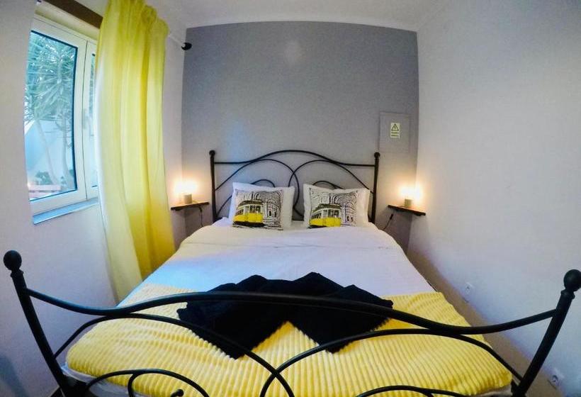 پانسیون Pillows Peniche B&b