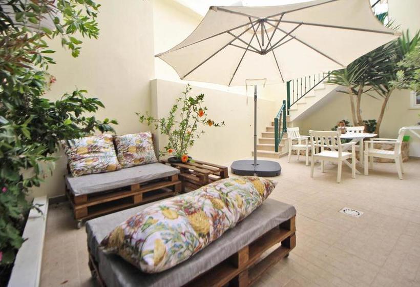 پانسیون Pillows Peniche B&b