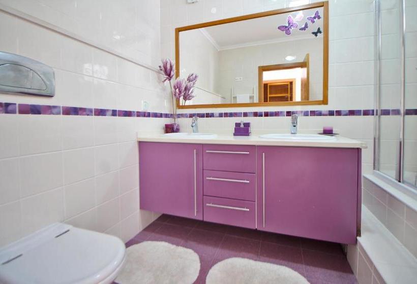 پانسیون Pillows Peniche B&b