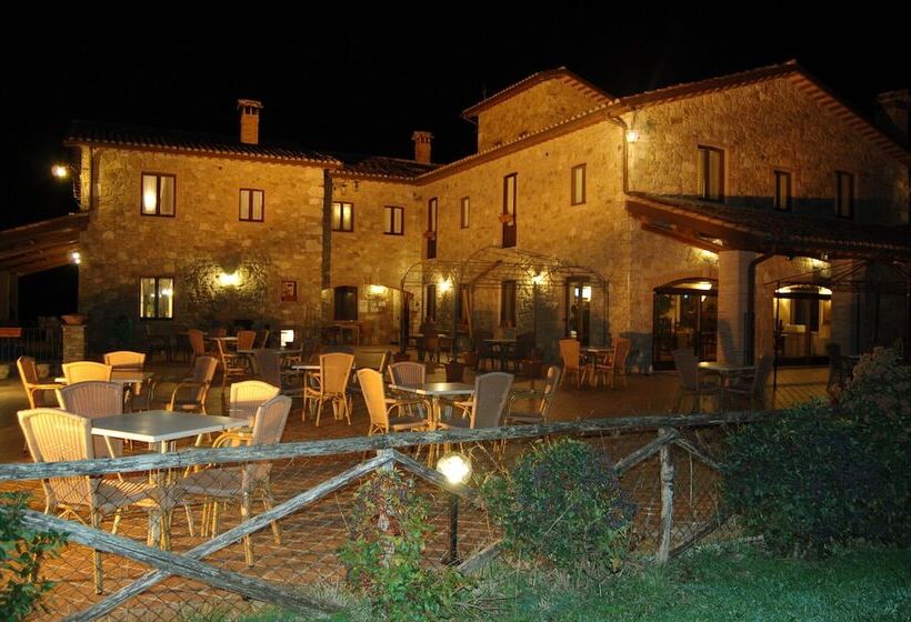 هتل Agriturismo Olivastrella