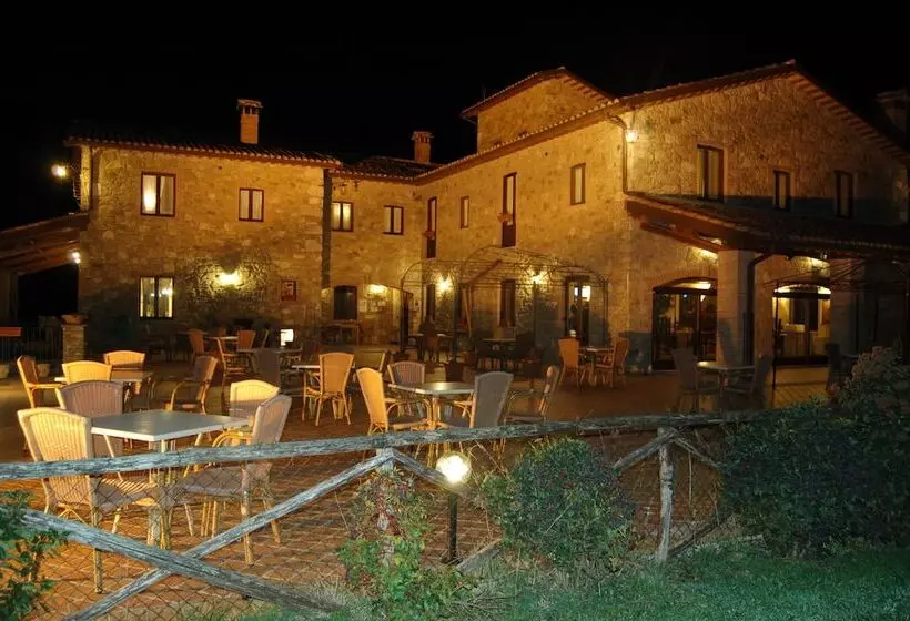 Hotelli Agriturismo Olivastrella