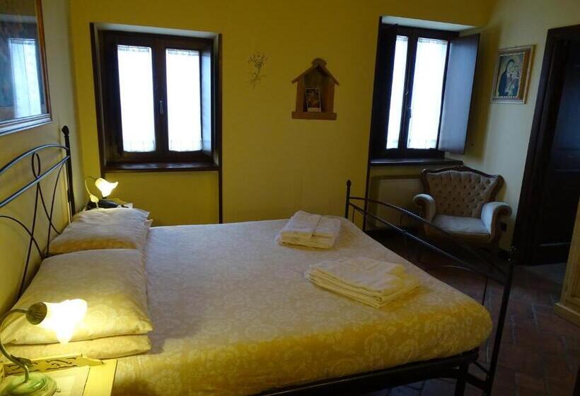 هتل Agriturismo Olivastrella