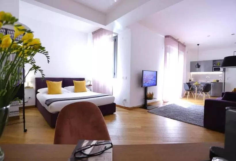 Palazzina B Contemporary Studio