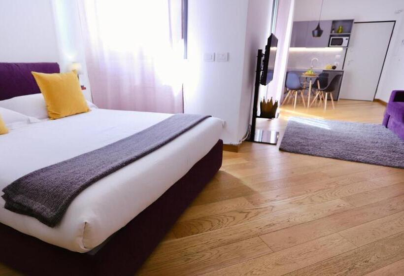 Palazzina B Contemporary Studio