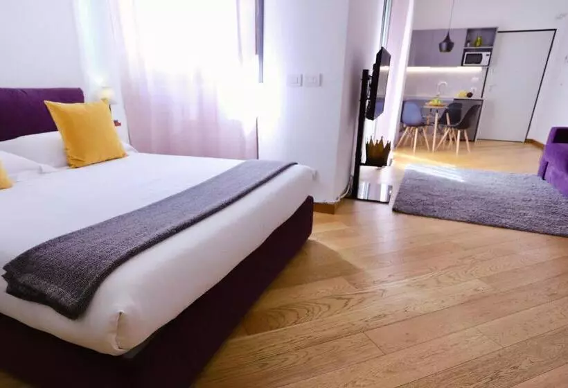 Palazzina B Contemporary Studio