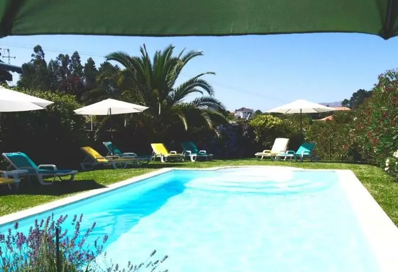 ペンション Quinta Das Leiras   Rubiães