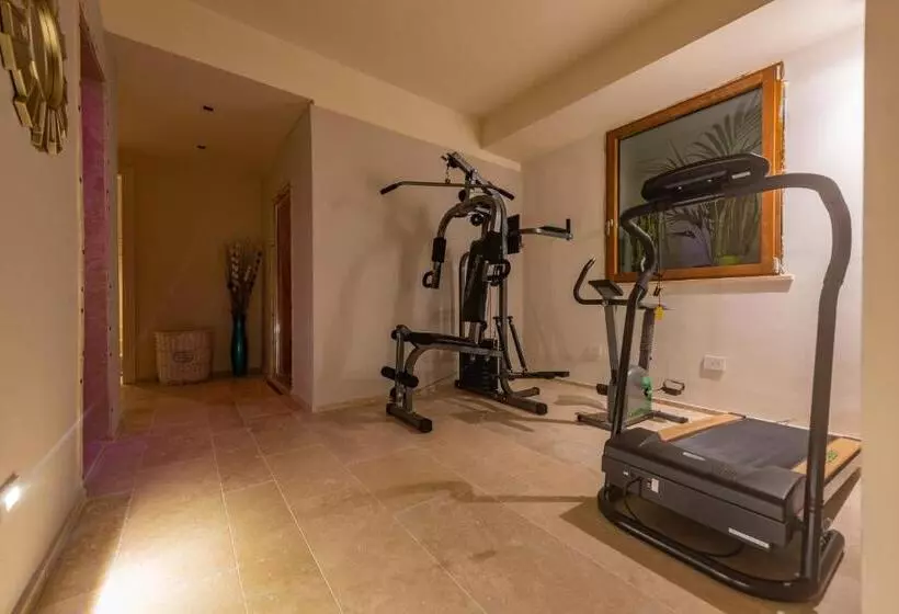 ペンション Villa Margherita Wellness & Golf   Your Private Punta Ala