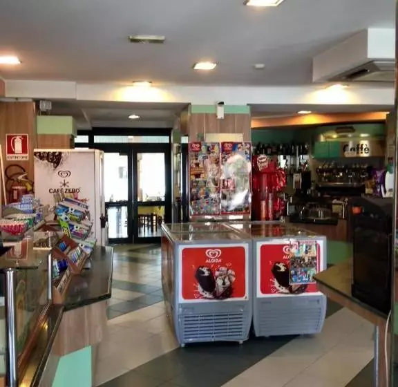 ユースホステル La Veranda