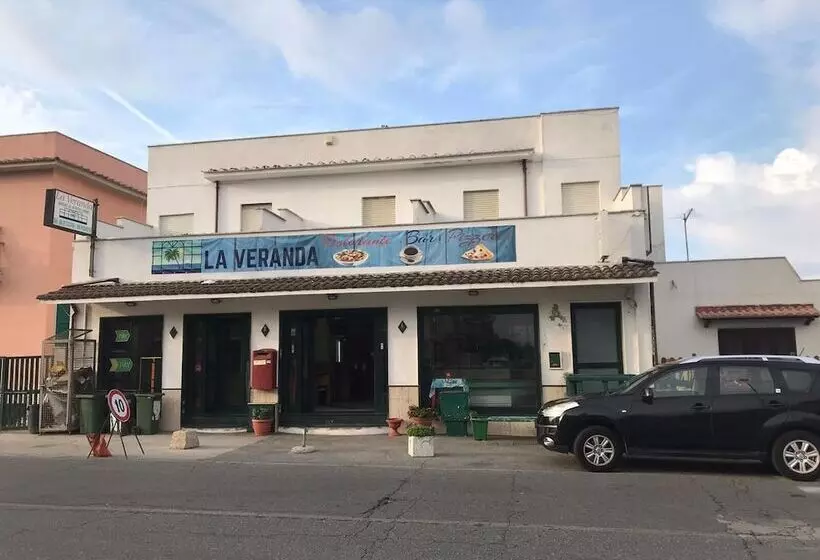 ユースホステル La Veranda