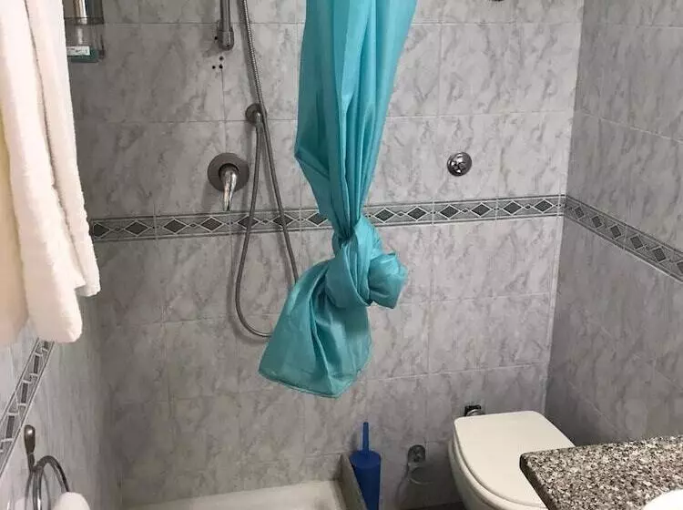 ユースホステル La Veranda