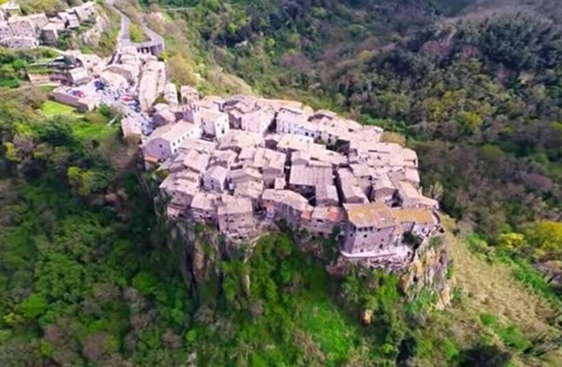 Bed and Breakfast Suite D Artista Calcata