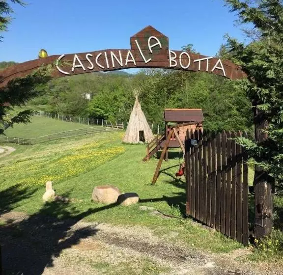 ホテル Azienda Agrituristica Cascina La Botta