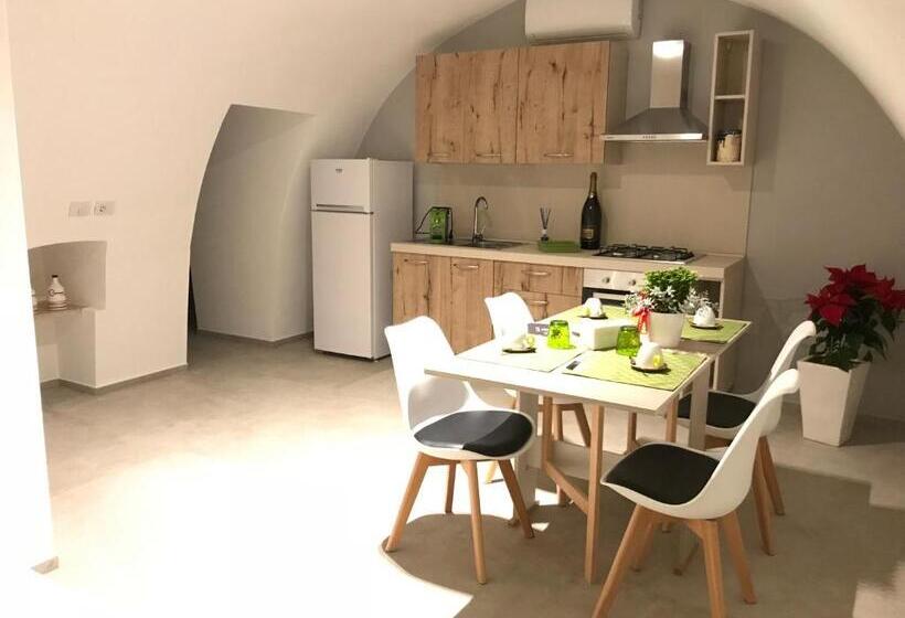 بنسيون Borgorosa Dimora In Puglia