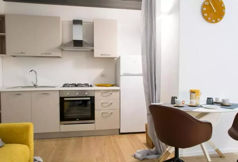 Majatalo Borgorosa Dimora In Puglia