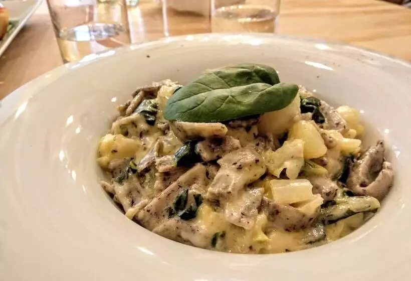 پانسیون Rumi Rooms