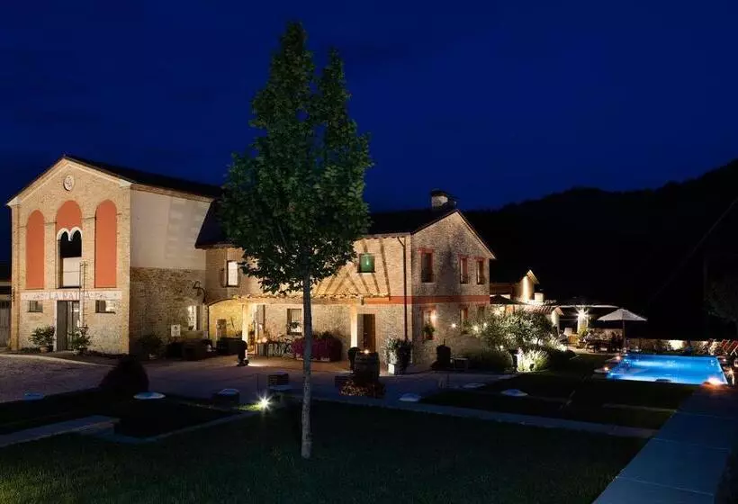 Hotelli Agriturismo La Ratta