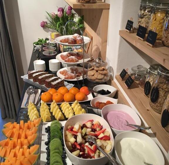 Отель Natura Boutique Chalet Wellness Spa