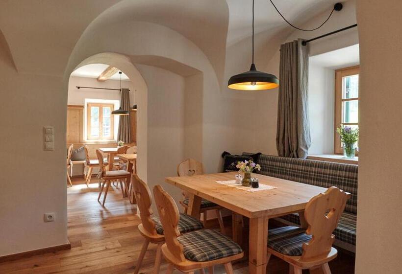 Отель Natura Boutique Chalet Wellness Spa