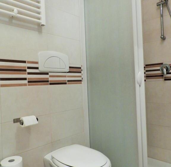 פנסיון Arco Della Neve Guest House