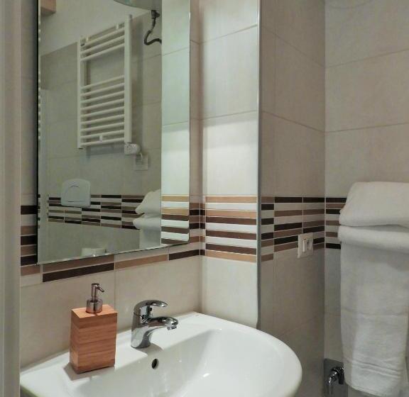 פנסיון Arco Della Neve Guest House