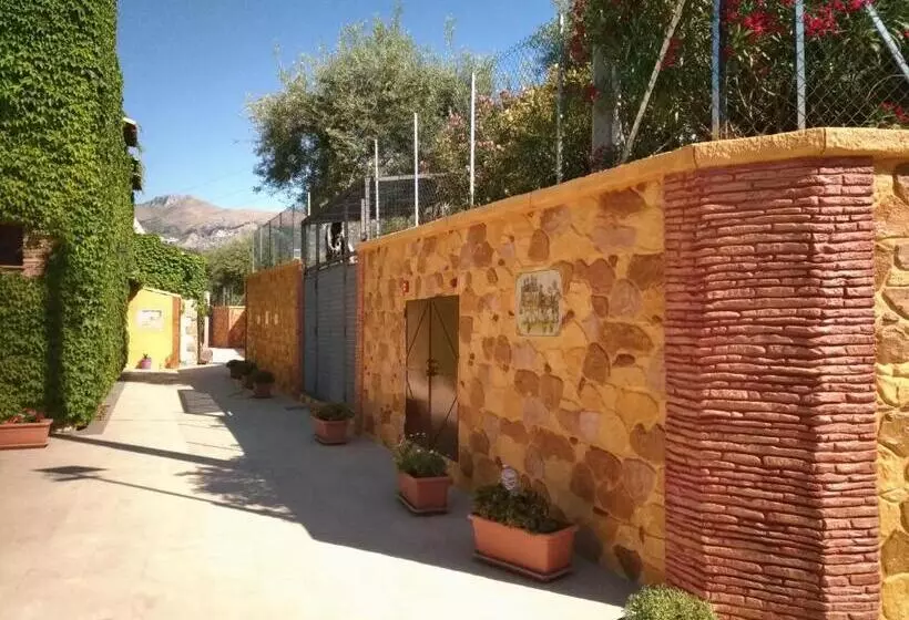 ホテル Agriturismo Le Campanelle   Sicilia   Cefalù