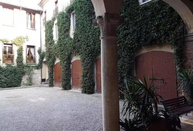 Corte Pomponazza