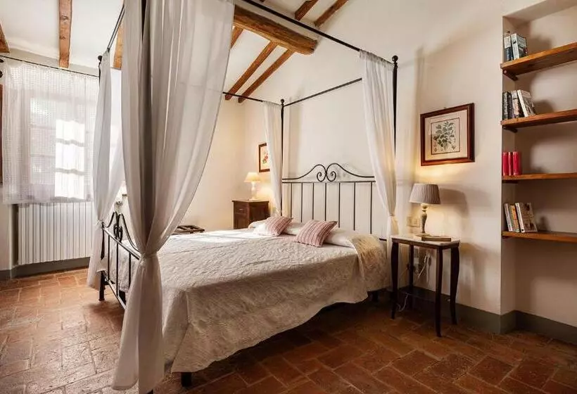 Hotelli Agriturismo Montalbino