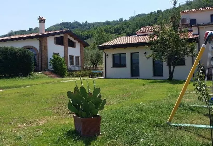 هتل Tenuta Carbognano