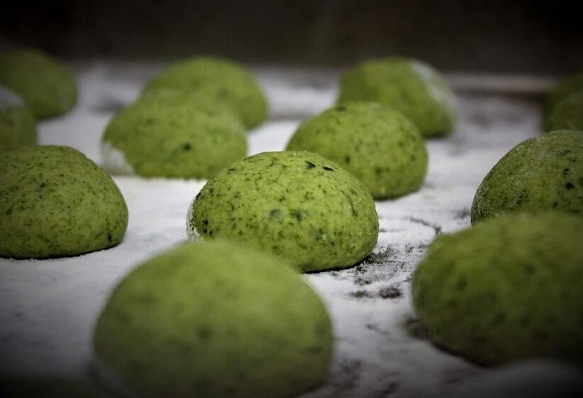 فندق صغير Borgo Cadonega