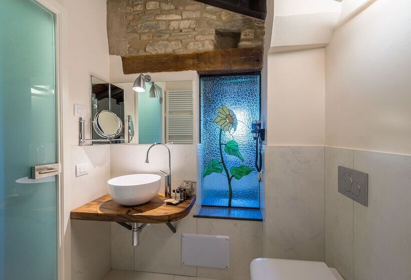 فندق صغير Borgo Cadonega