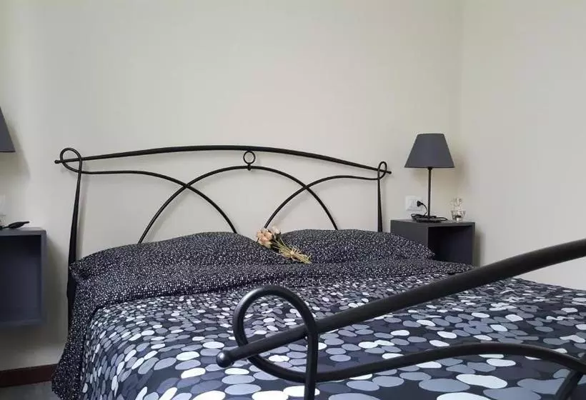 هاستل Locanda La Tana Del Luppolo