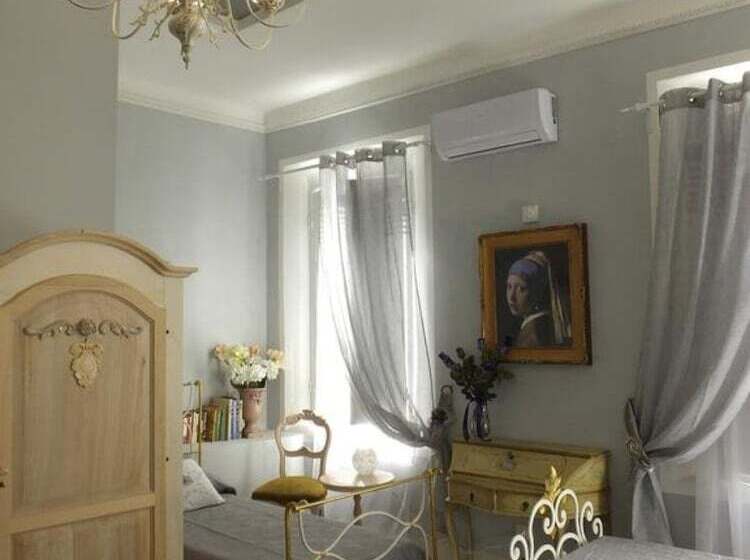 تختخواب و صبحانه Antica Loggetta