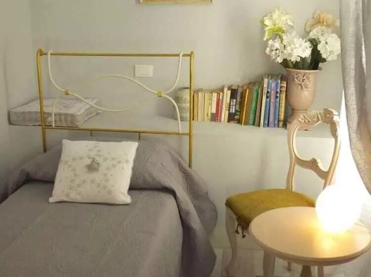 تختخواب و صبحانه Antica Loggetta